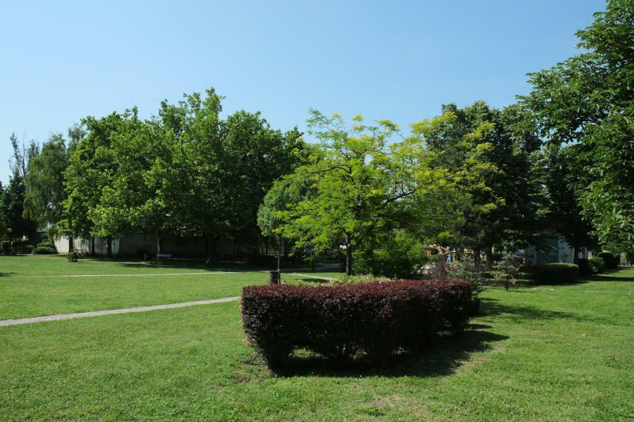 Arany Sziget Apartman Siofok Luaran gambar