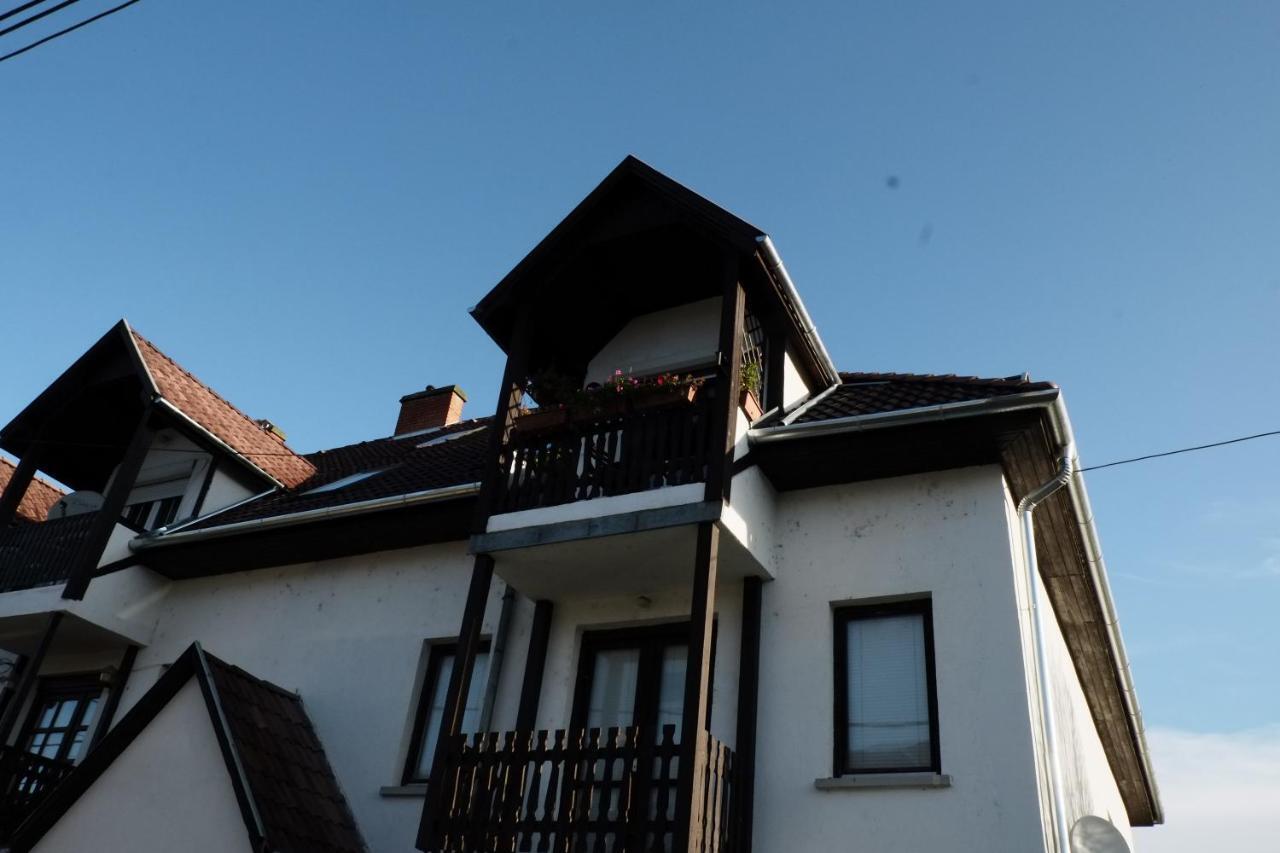 Arany Sziget Apartman Siofok Luaran gambar