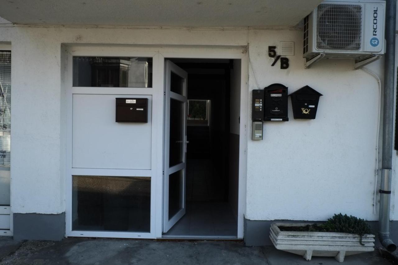 Arany Sziget Apartman Siofok Luaran gambar